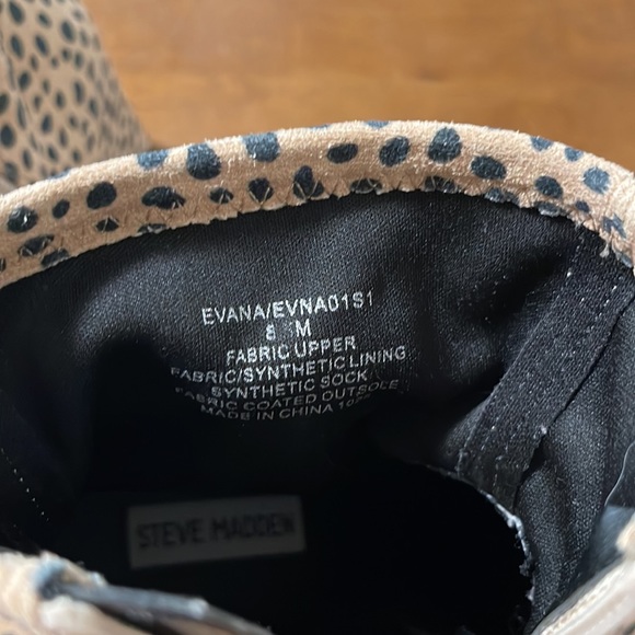 Steve Madden Evana Bootie - Picture 3 of 6